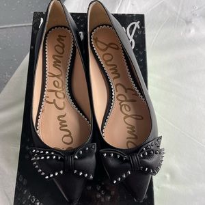 Sam Edelman flats with studded bow 6.5
